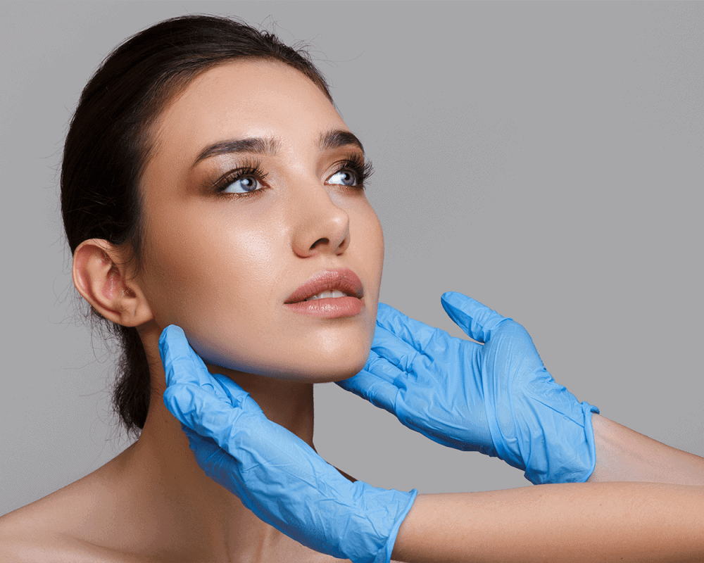 checking model's facial structure