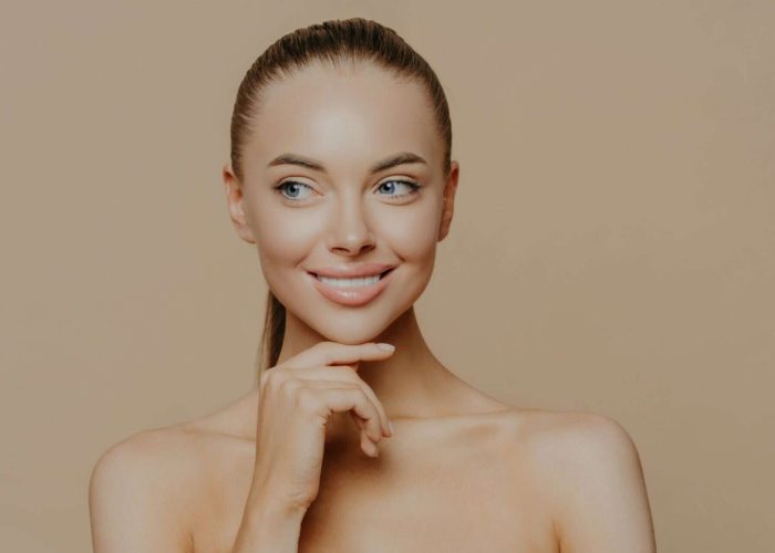 brunette woman smiling